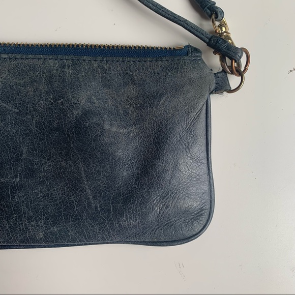 Tory Burch blue leather wristlet pouch - Picture 6 of 16